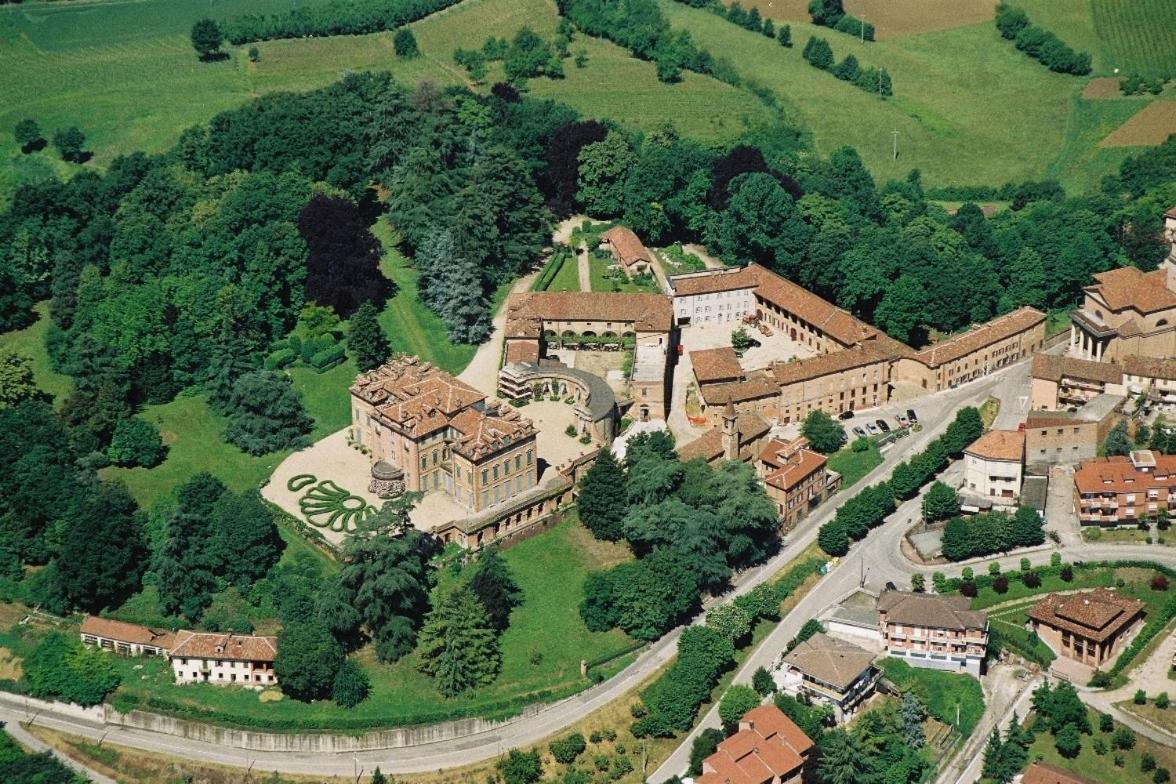 Casa Maya San Martino Alfieri ภายนอก รูปภาพ