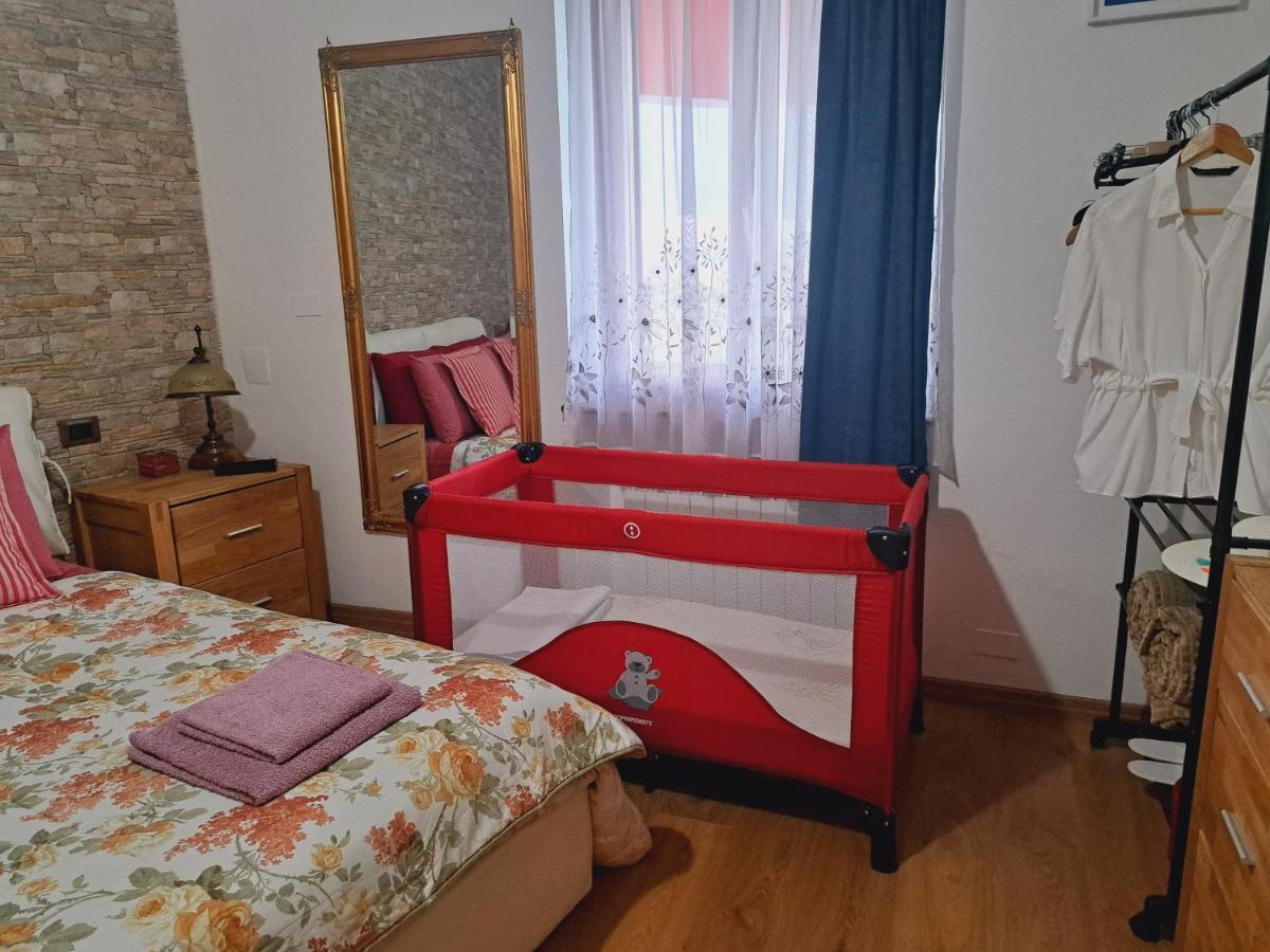 Casa Maya San Martino Alfieri ภายนอก รูปภาพ