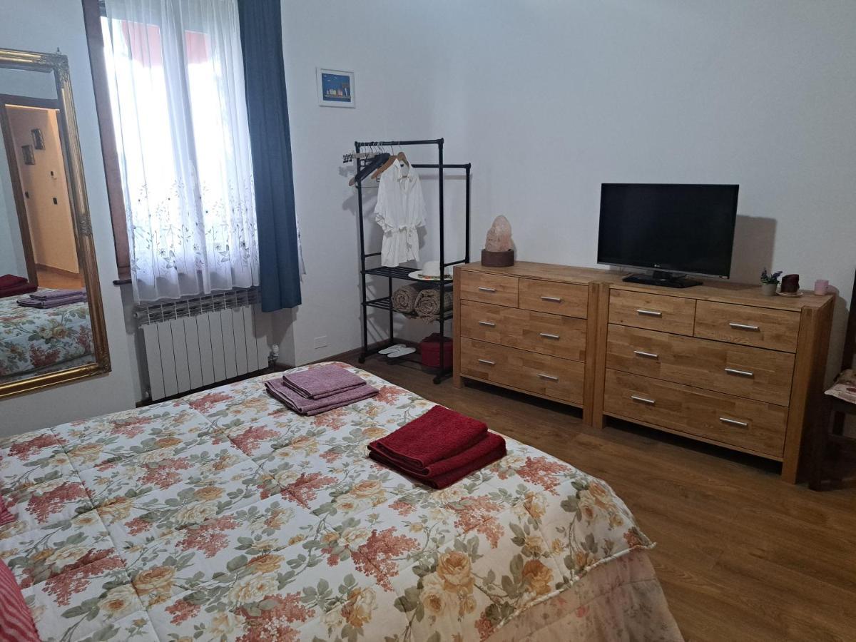 Casa Maya San Martino Alfieri ภายนอก รูปภาพ
