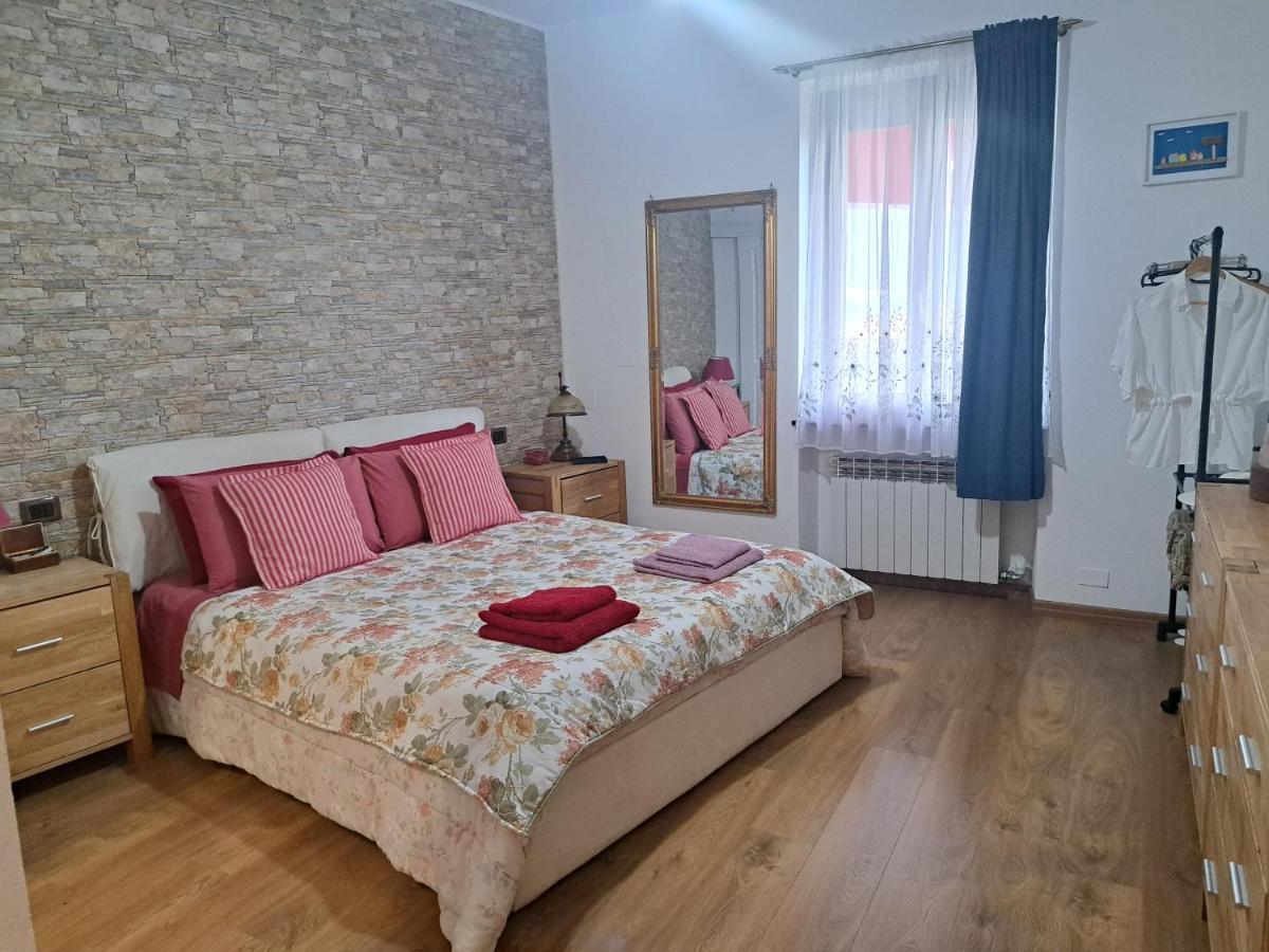 Casa Maya San Martino Alfieri ภายนอก รูปภาพ
